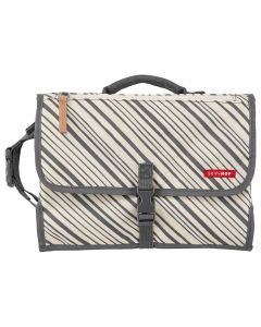 Skip Hop Statie de schimbat - Pronto Signature Graphite Stripe